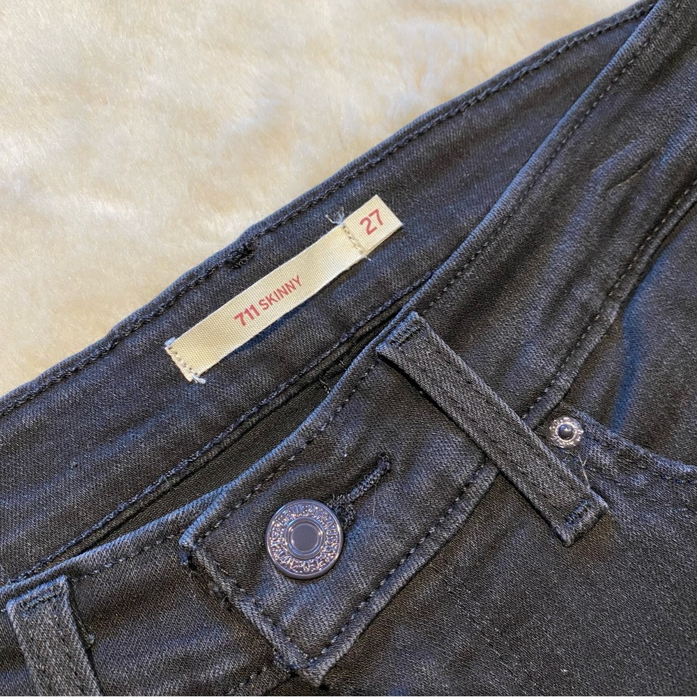 (27) Levi’s 711 Skinny Mid-Rise Jeans Black Distressed Midrise Slim Fit - Picture 4 of 12